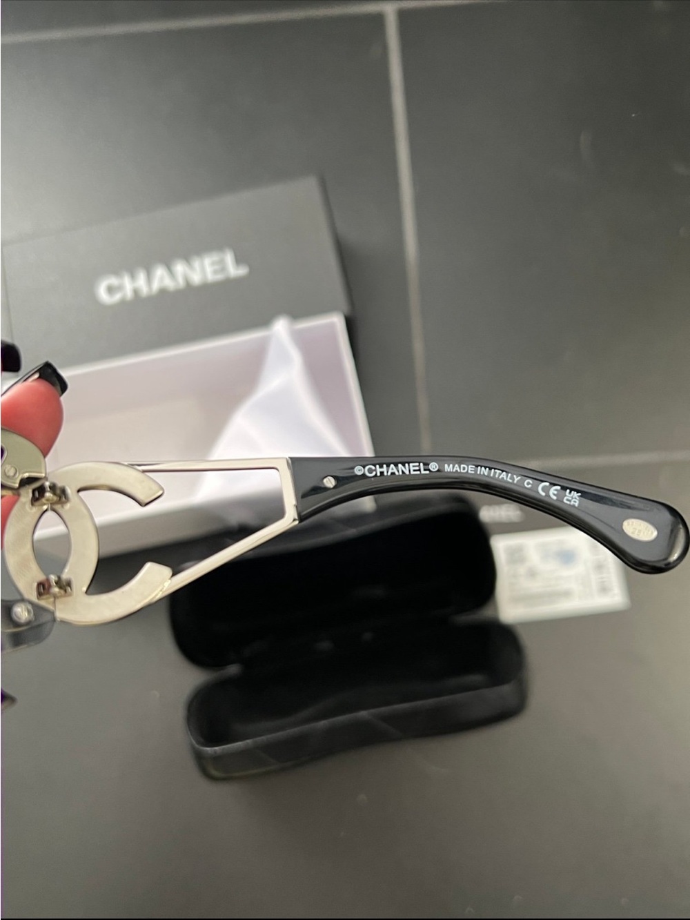 Chanel Shield Sunglasses - Picture 5 of 9